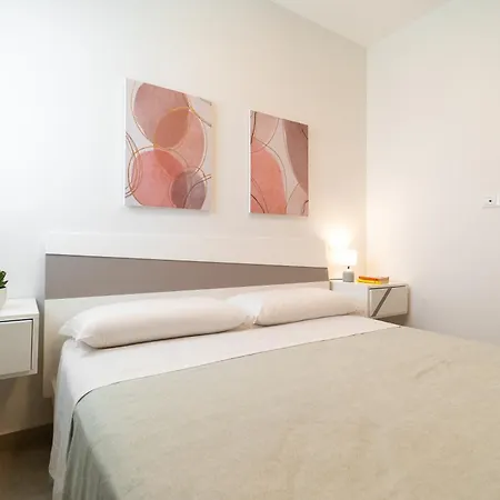 Guesthost - Borgo 84 - Aqua Apartament
